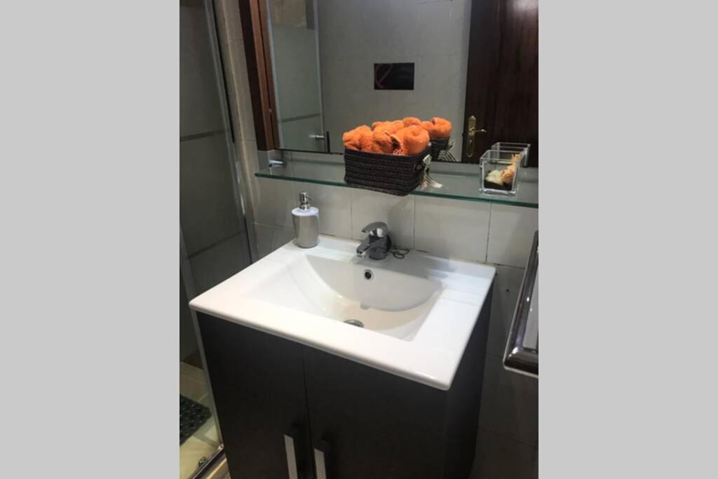 Apartamento En La Playa De Calafell. Barcelona Екстериор снимка